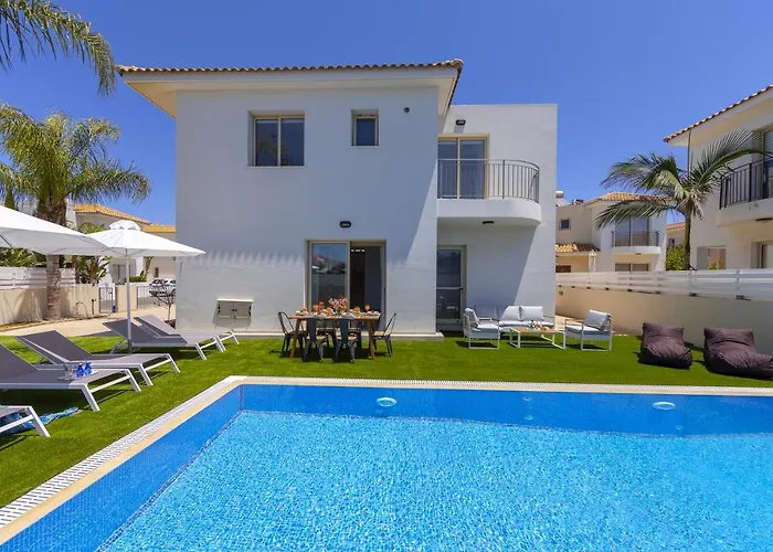 Palm 54 * פרוטאראס