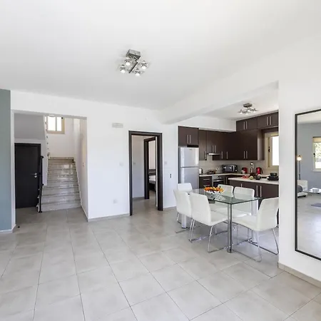 Villa Palm 54 Protaras